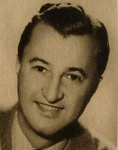 André Dassary, d'abord masseur puis chanteur.